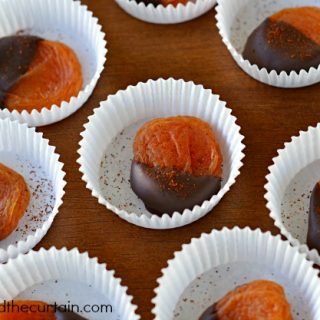 Spicy Dark Chocolate Apricots