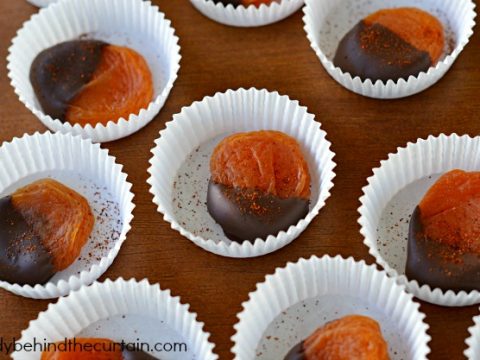 Spicy Dark Chocolate Apricots