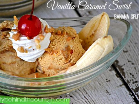 Vanilla Caramel Swirl Banana Splits