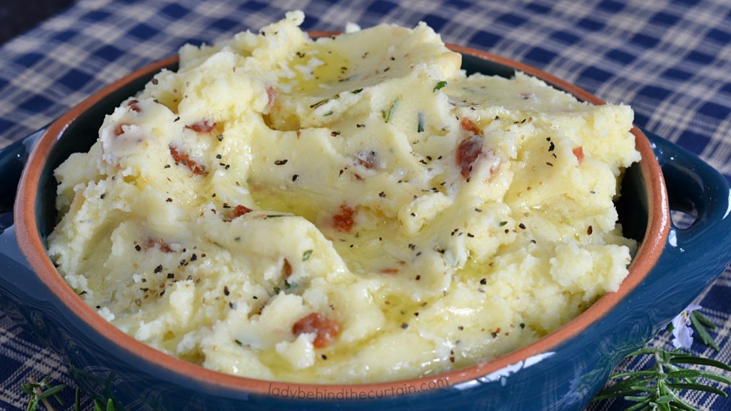 Bacon Rosemary Mashed Potatoes