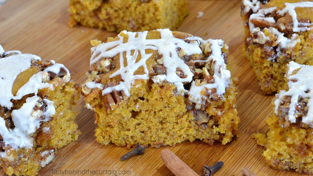 Caramel Pecan Pumpkin Bars