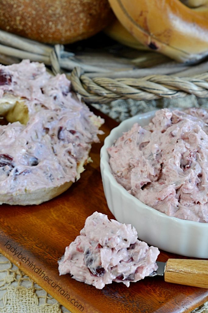 Christmas Cranberry Pecan Cream Cheese Spread