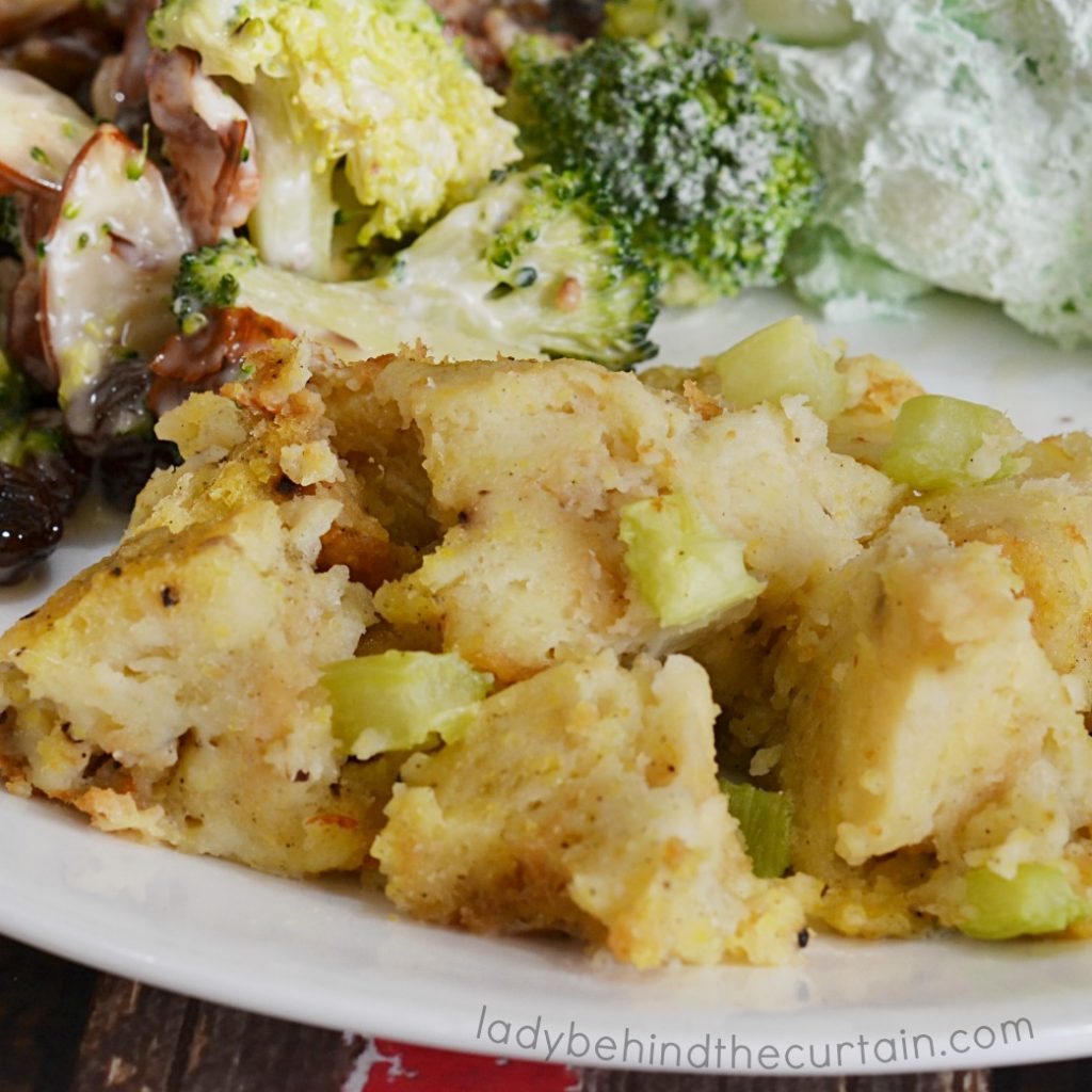 Old Fashioned Cornbread Dressing with or without Chicken