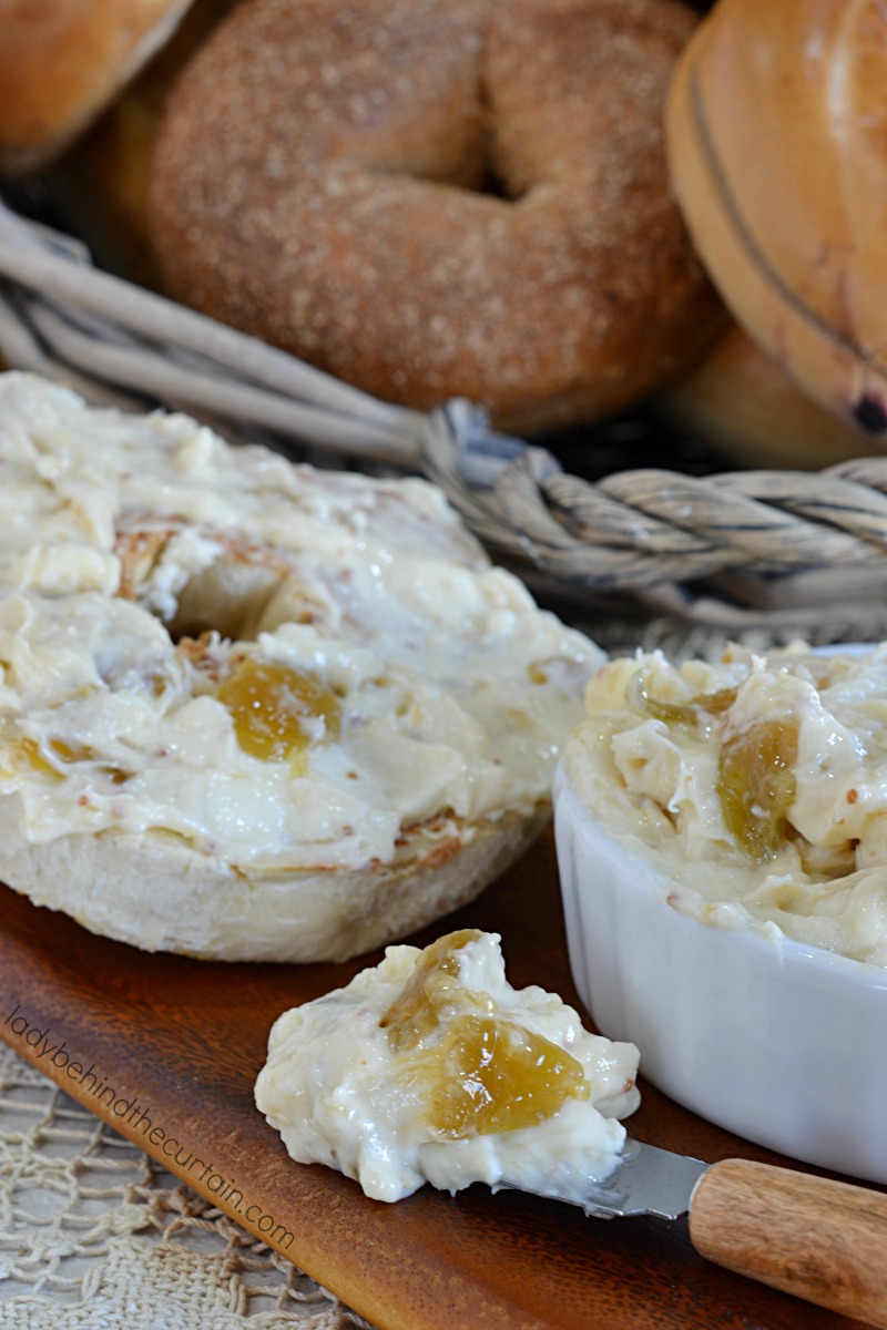 Holiday Fig Cream Cheese Spread