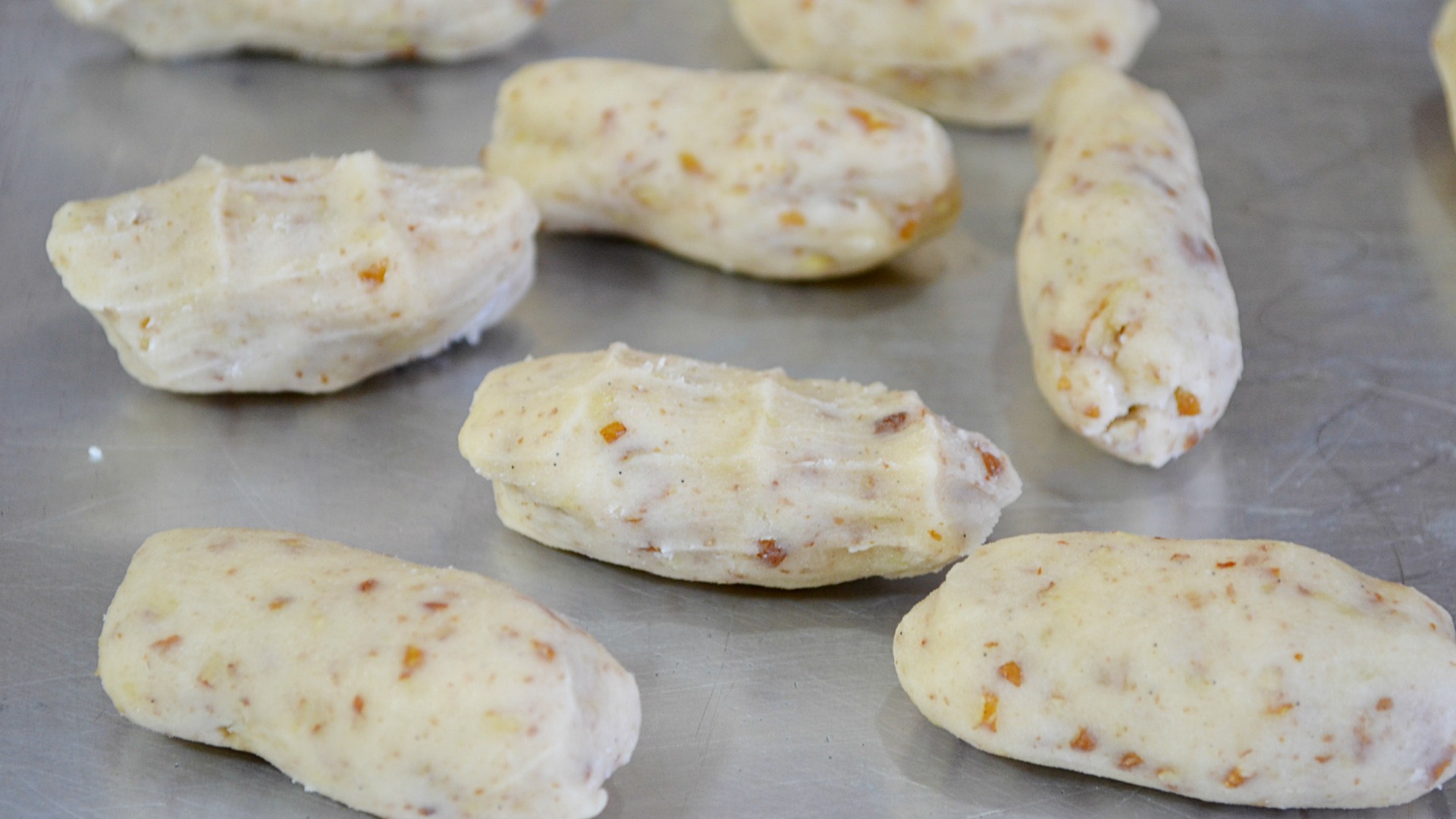 Pecan Crescent Cookies