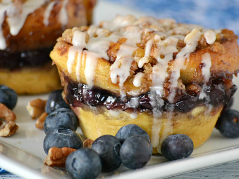 Image for Cinnamon Blueberry Crumble Muffins