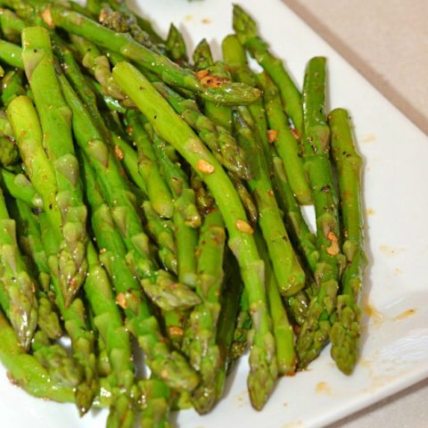 Sriracha Asparagus