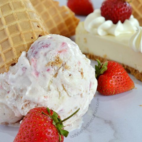 Fresh Strawberry Cheesecake Ice Cream