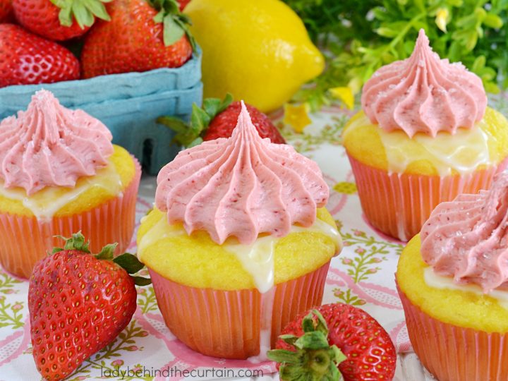 Image for Strawberry Lemonade Cupcakes