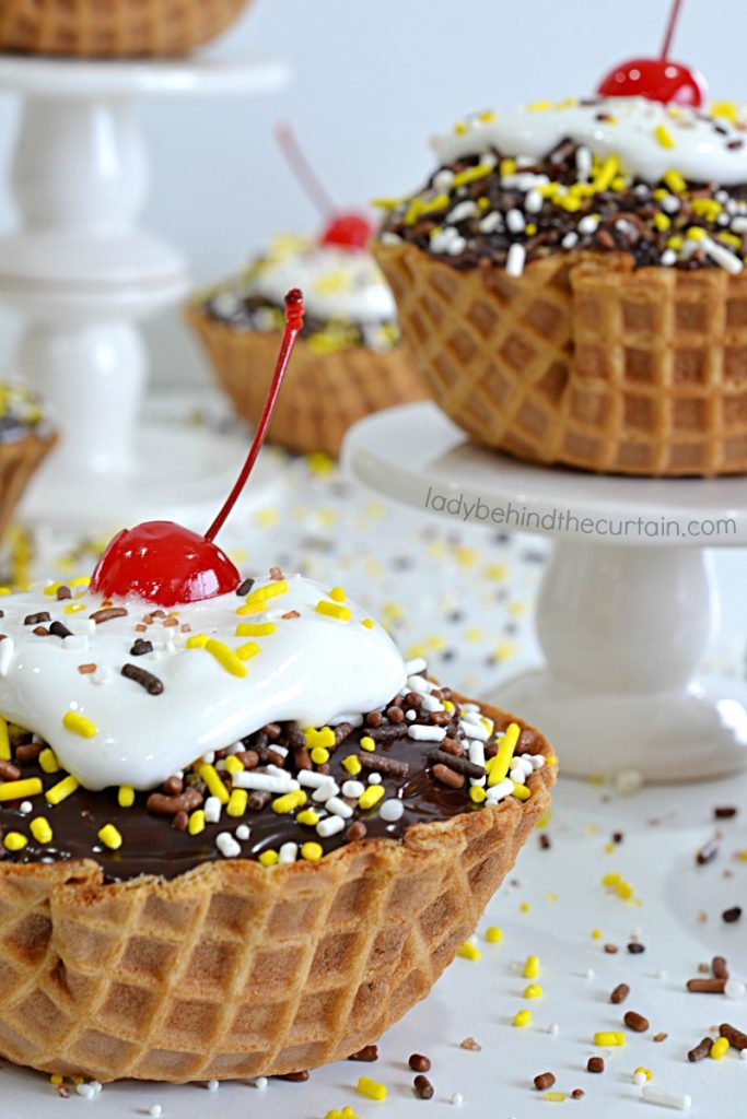 Semi Homemade Banana Split Mini Cakes