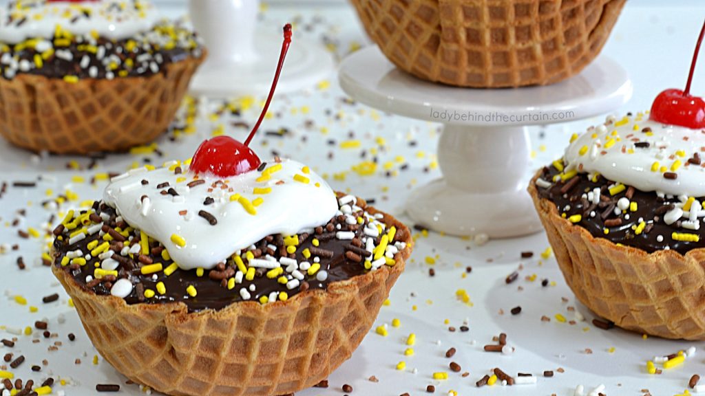 Semi Homemade Banana Split Mini Cakes