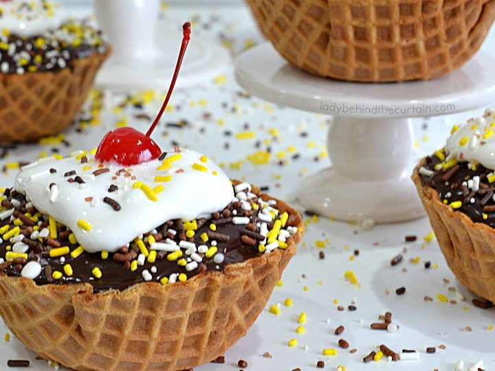 Semi Homemade Banana Split Mini Cakes