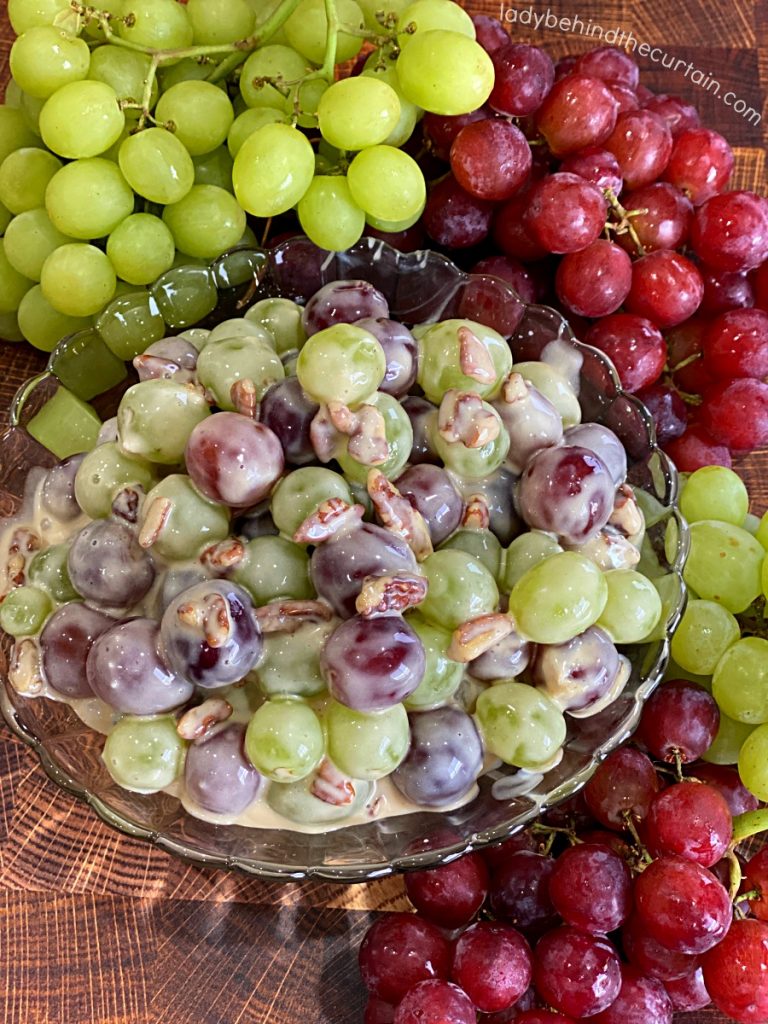 Cheesecake Grape Salad