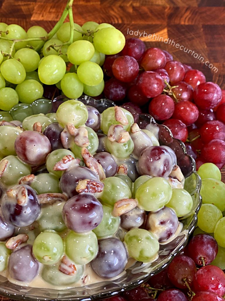 Cheesecake Grape Salad