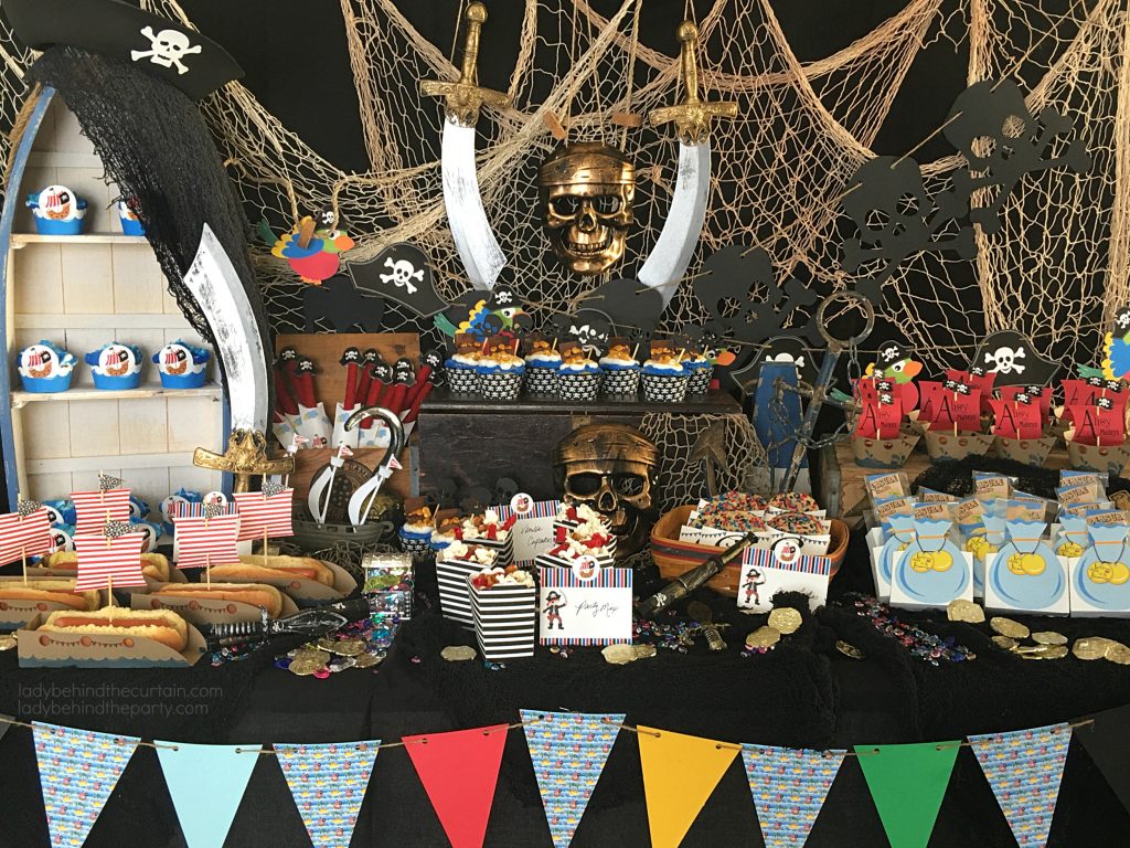 PIRATE PARTY Birthday Decorations and Favors 