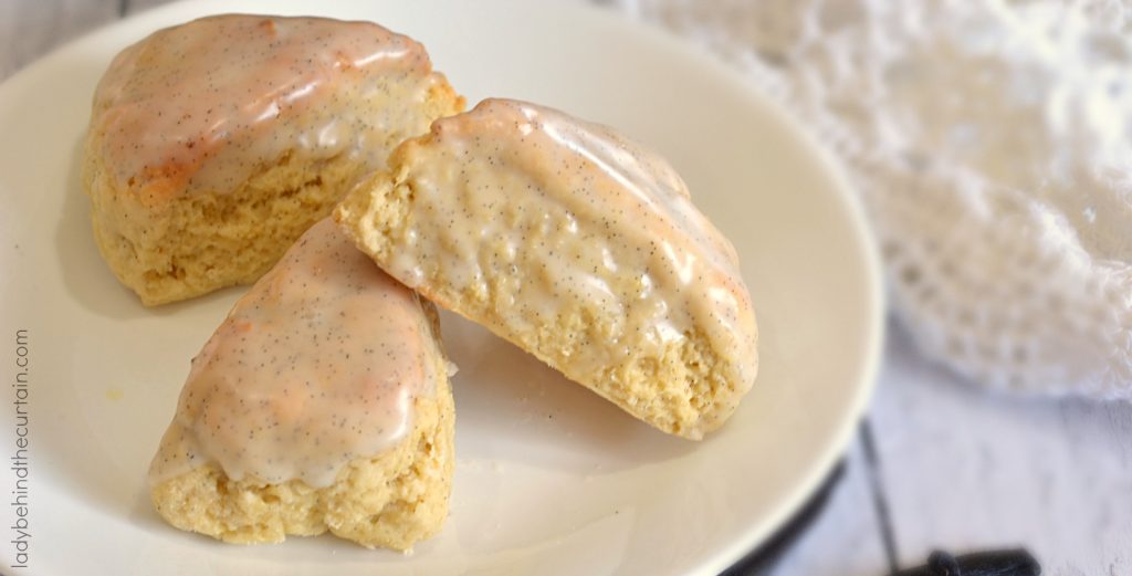 Copycat Starbucks Petite Vanilla Scones