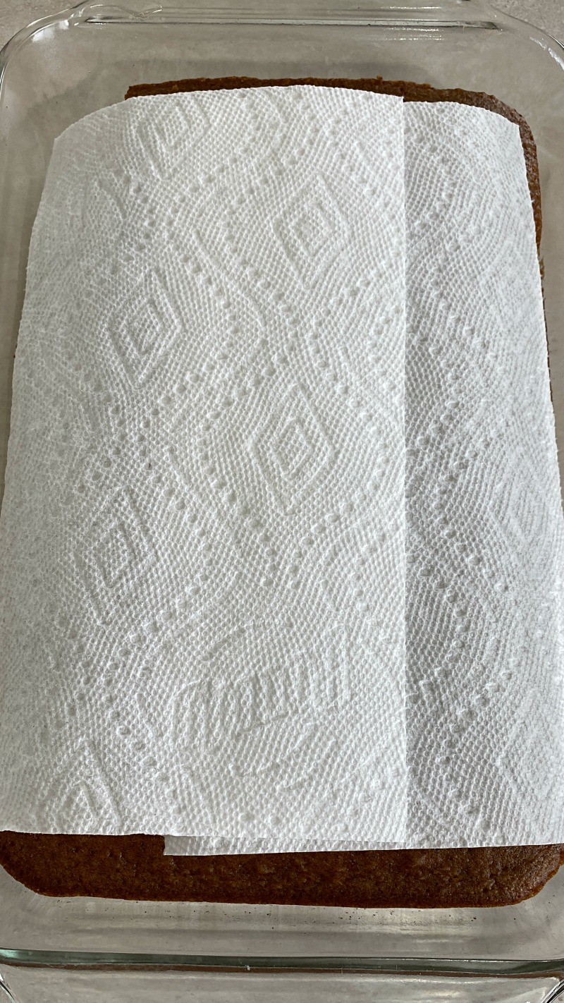 How to Make a Spice Cake Mix from a Yellow Cake Mix