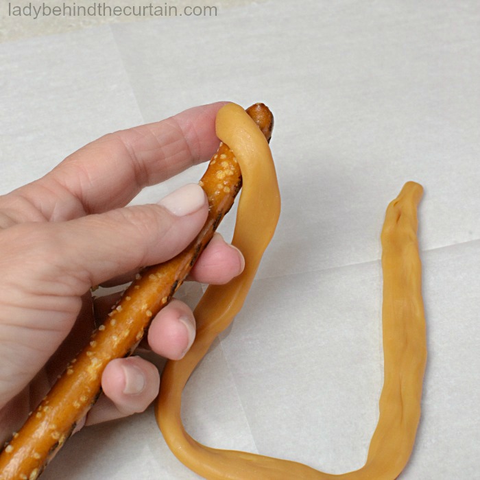 Narwhal Decorated Pretzels