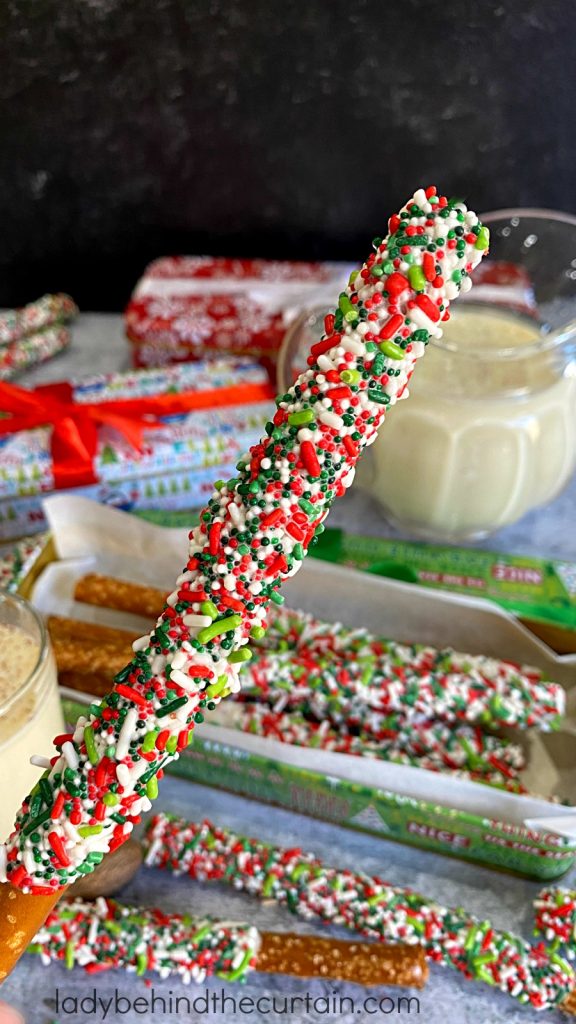 Eggnog Christmas Pretzels