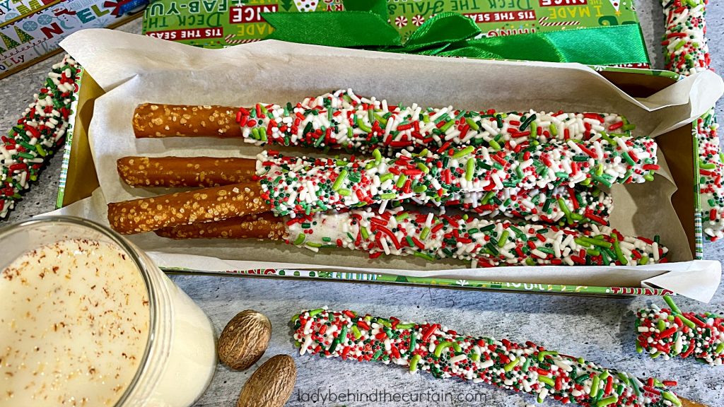 Eggnog Christmas Pretzels