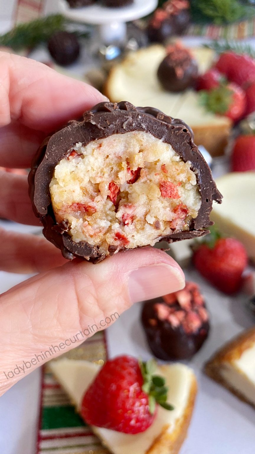 Strawberry Cheesecake Truffles