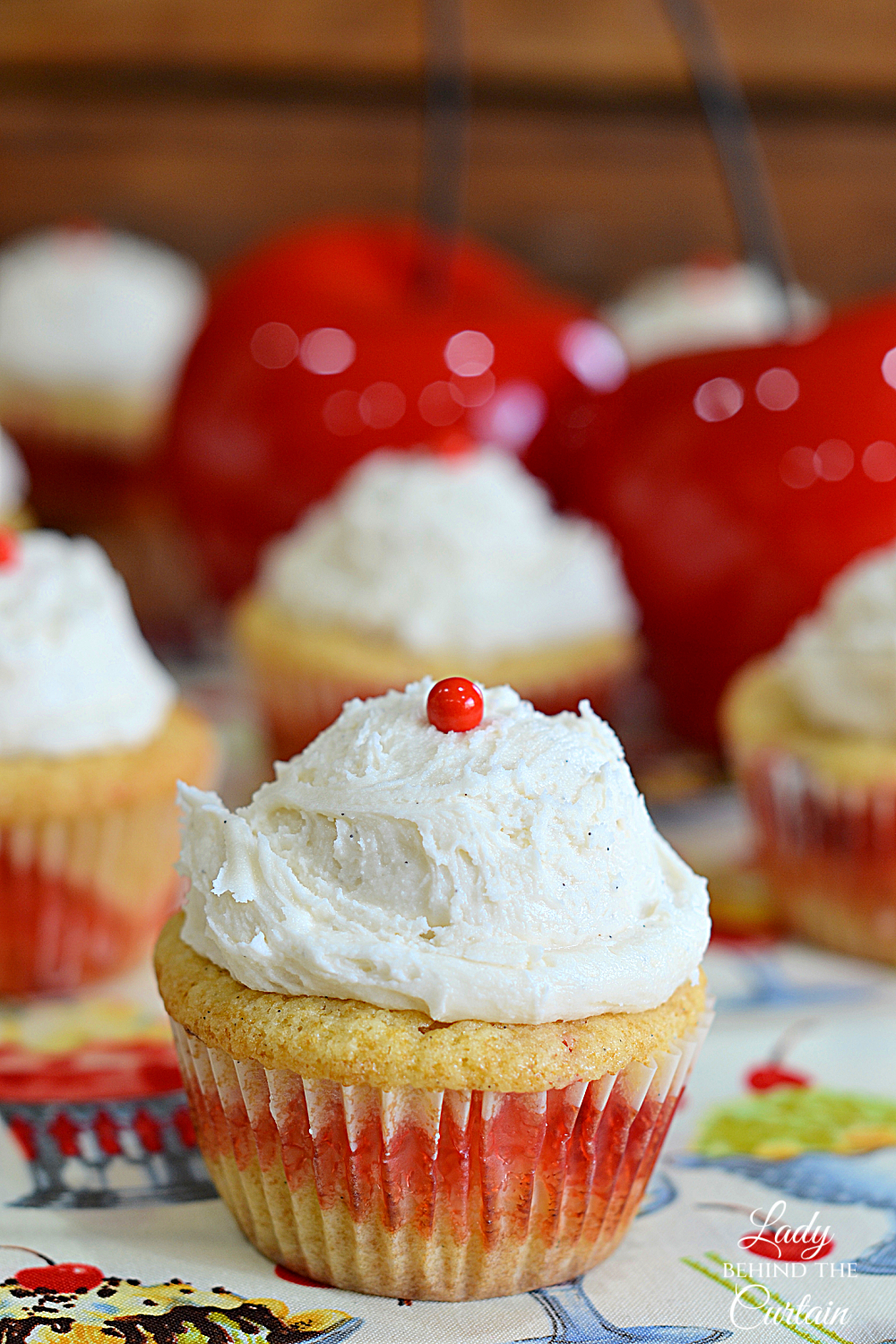 Cherry Cobbler Cupcakes