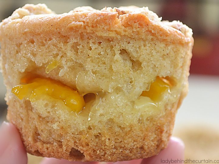 Peach Crumb Cake Muffins