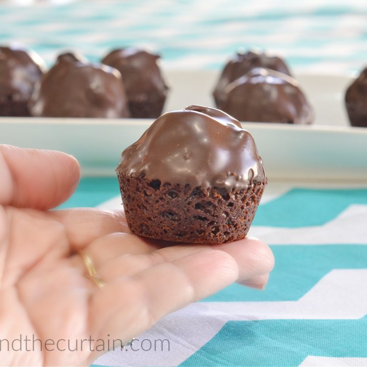 Almond Joya Brownie Bites