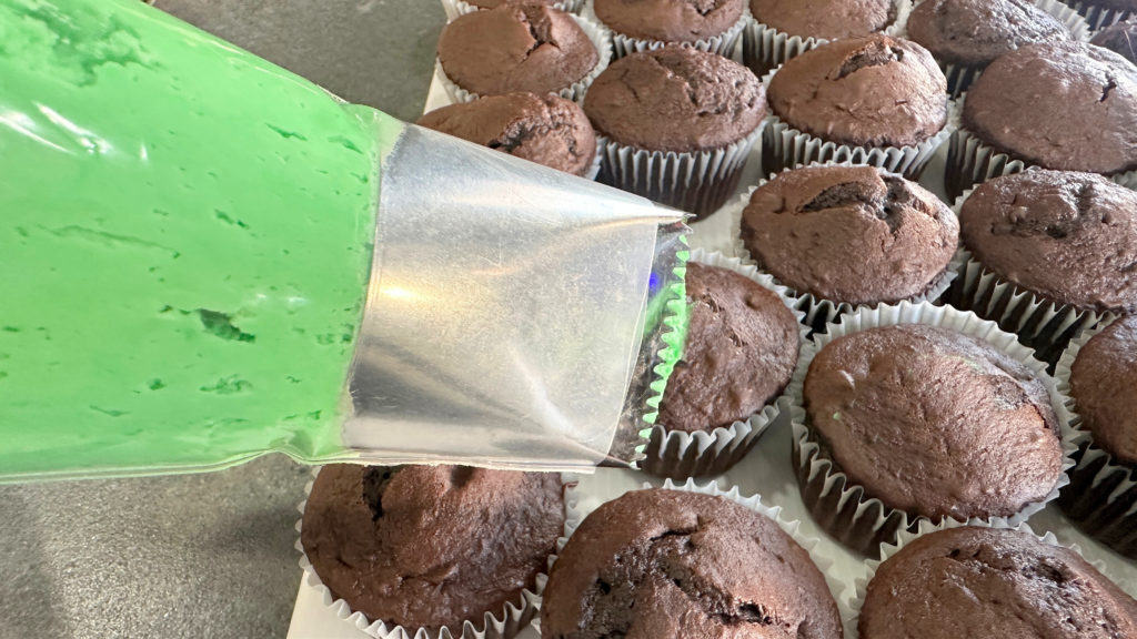 Mario Kart Cupcake Pull-Apart