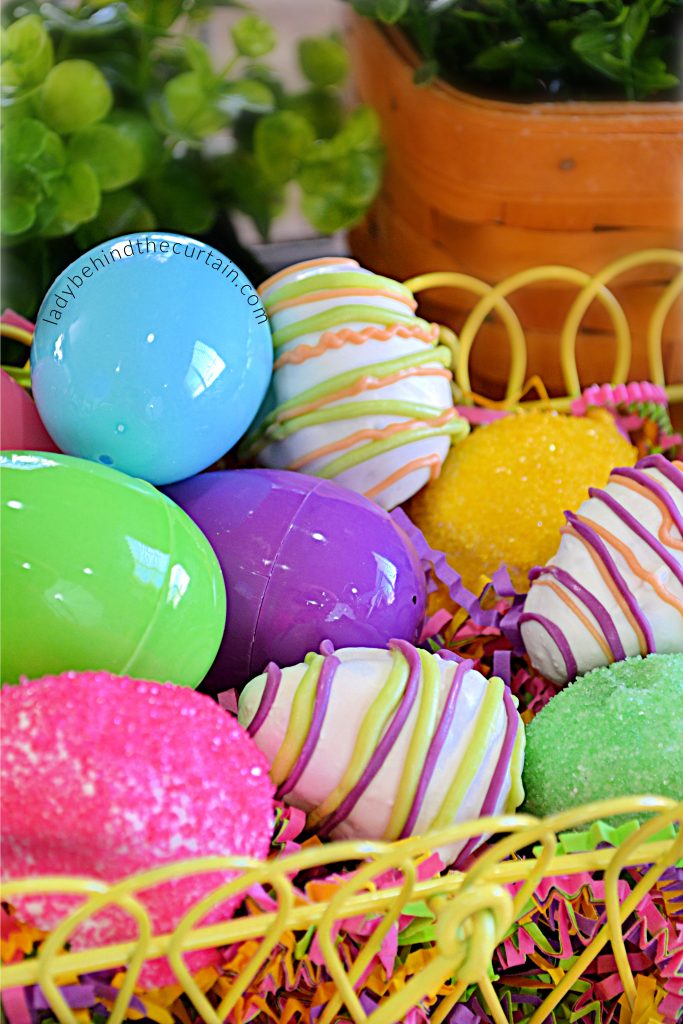 Easter Oreo Cookie Eggs