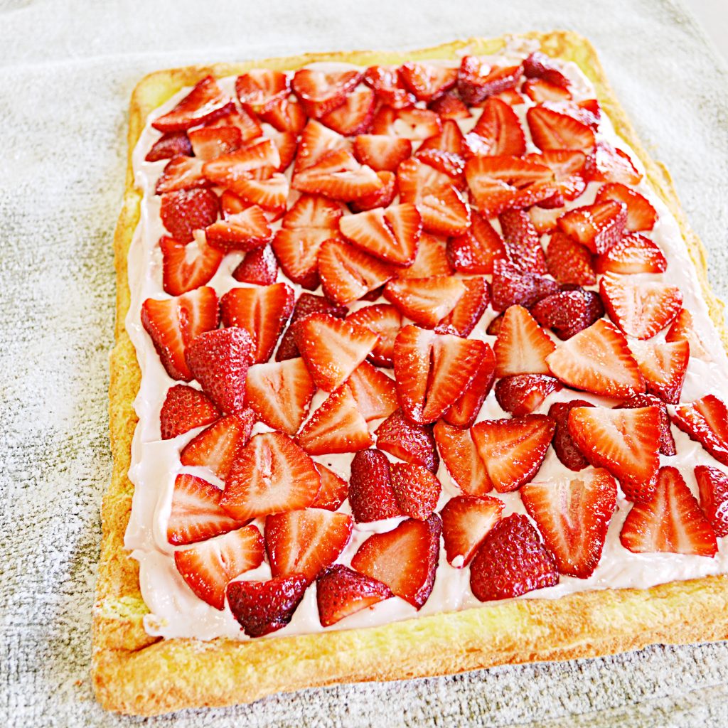 Strawberry Marshmallow Cake Roll