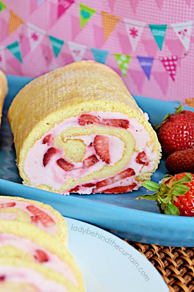 Strawberry Marshmallow Cake Roll