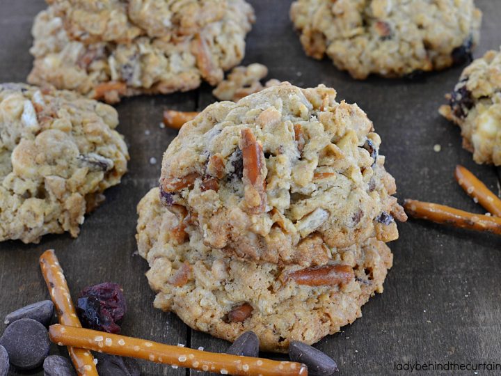 Oatmeal Trash Cookies