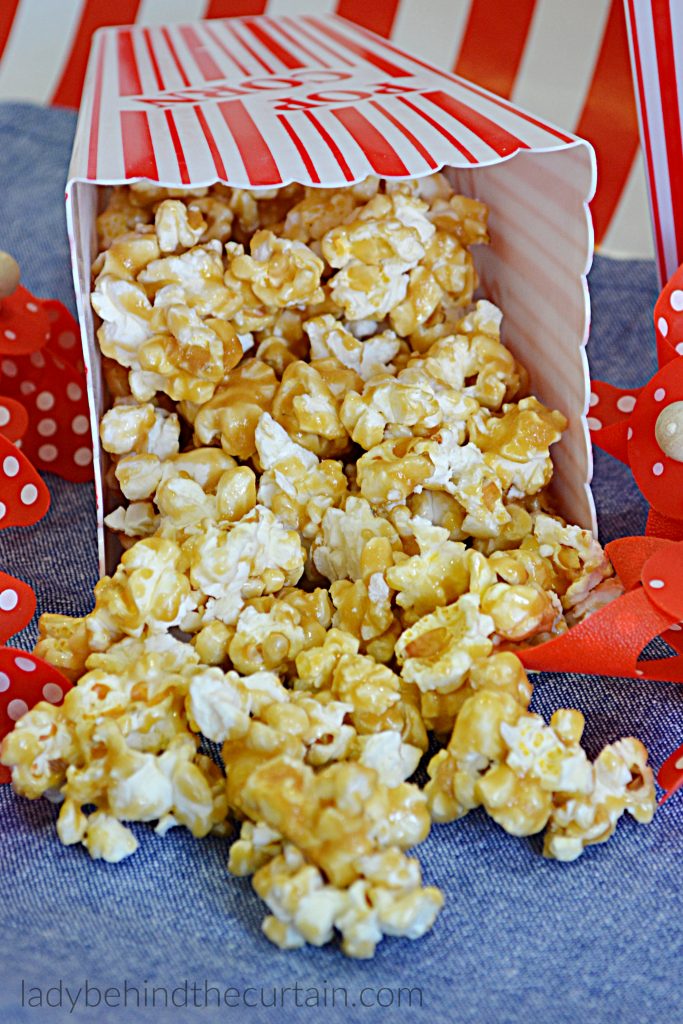 Easy Homemade Caramel Popcorn