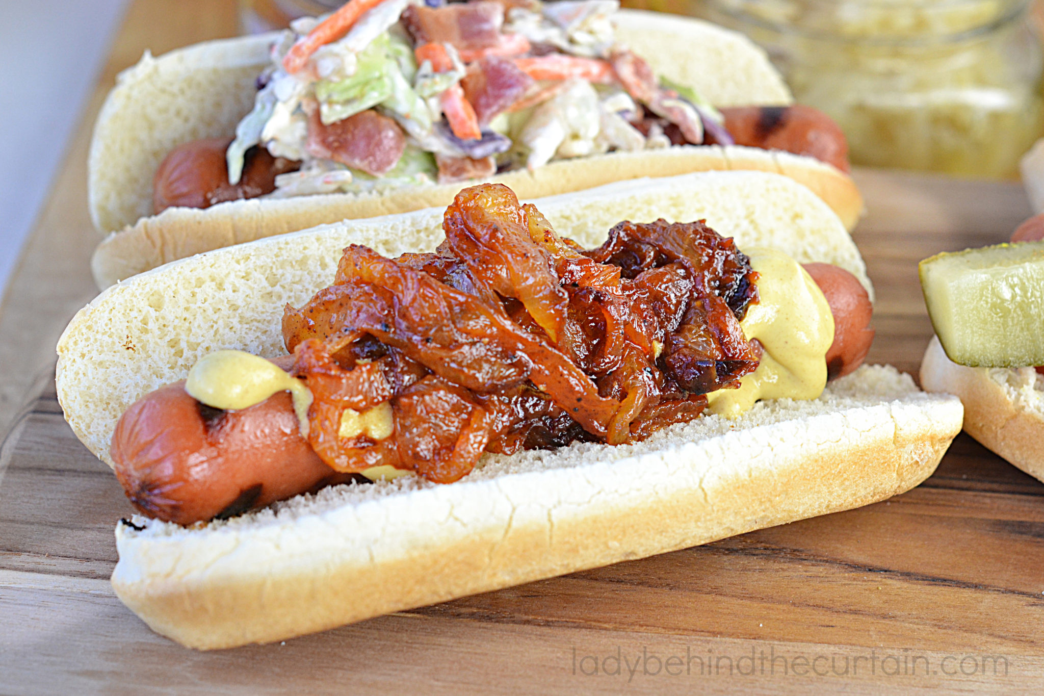 4 Tailgate Hot Dog Recipes