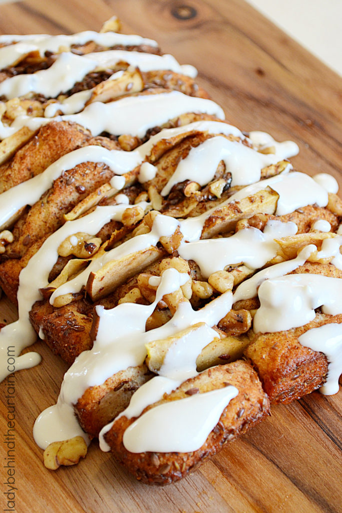 Easy Biscuit Apple Pull Apart