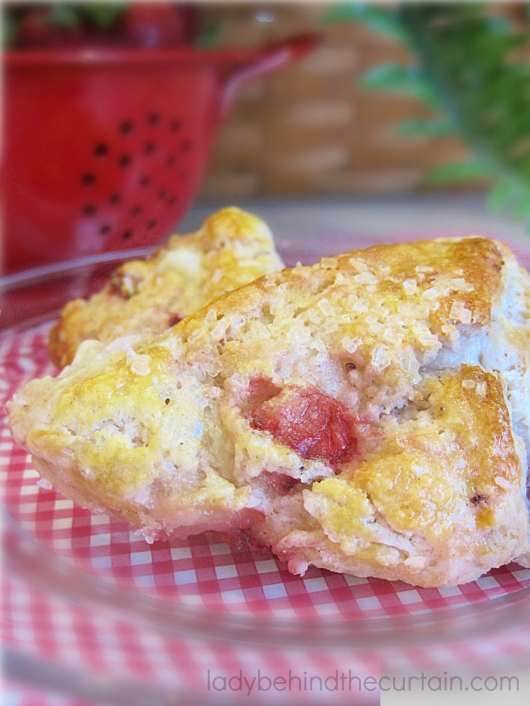 Strawberry Cheesecake Scones