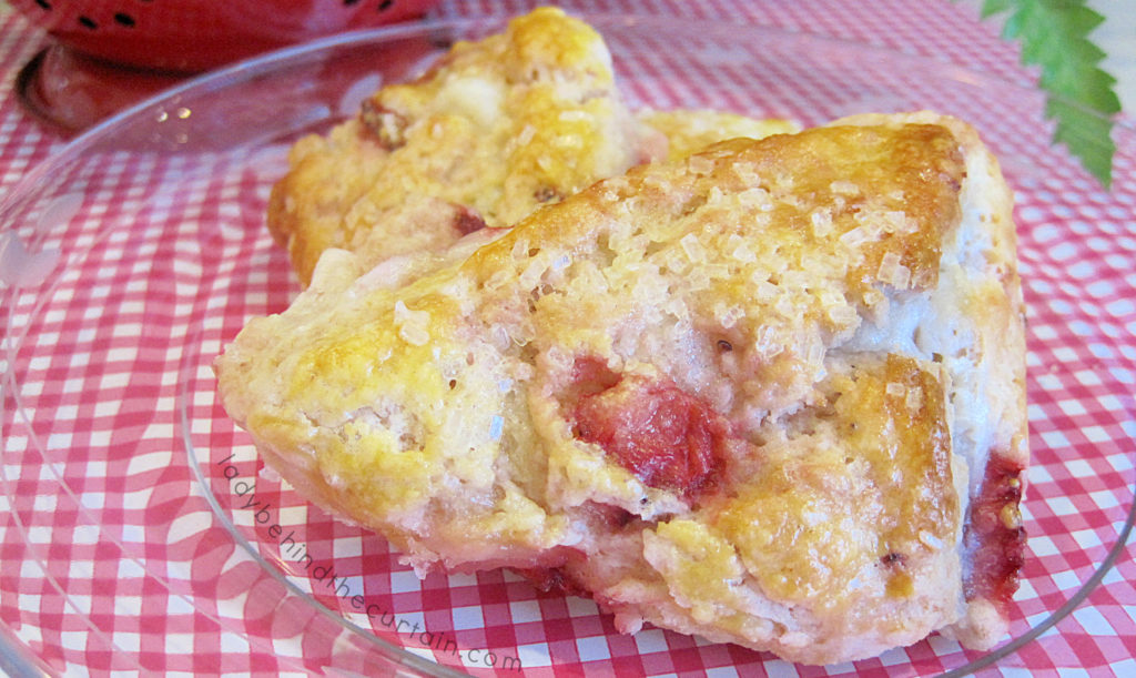 Strawberry Cheesecake Scones