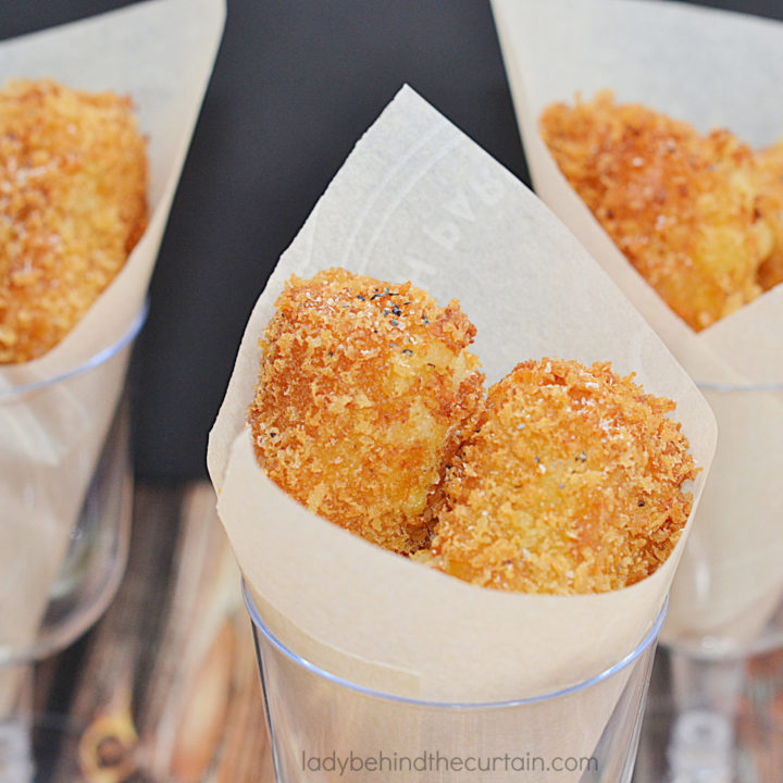 Cheesy Roasted Garlic Potato Croquettes