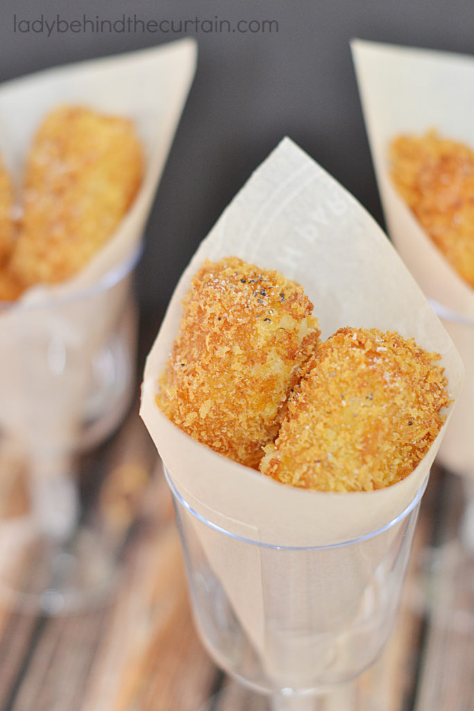 Cheesy Roasted Garlic Potato Croquettes