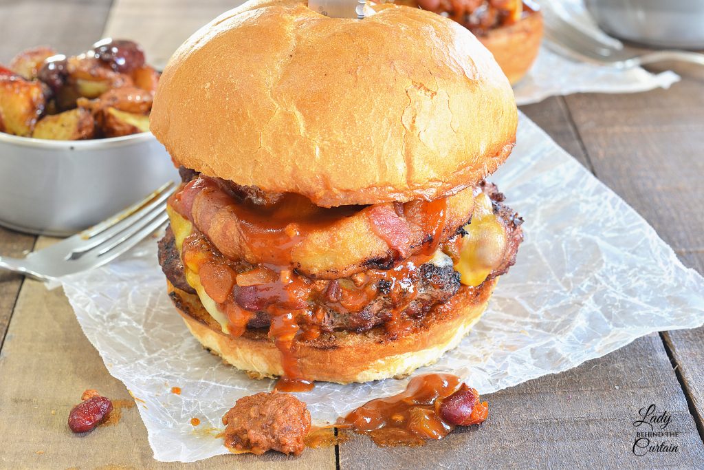 Loaded Chili Cheeseburgers
