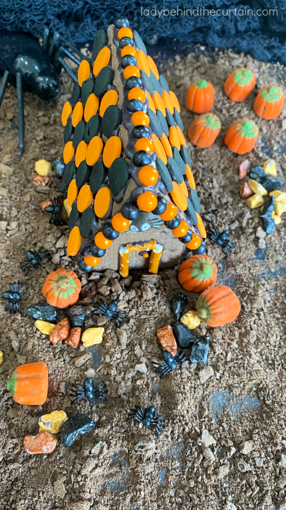 Halloween Graham Cracker House Cake Topper