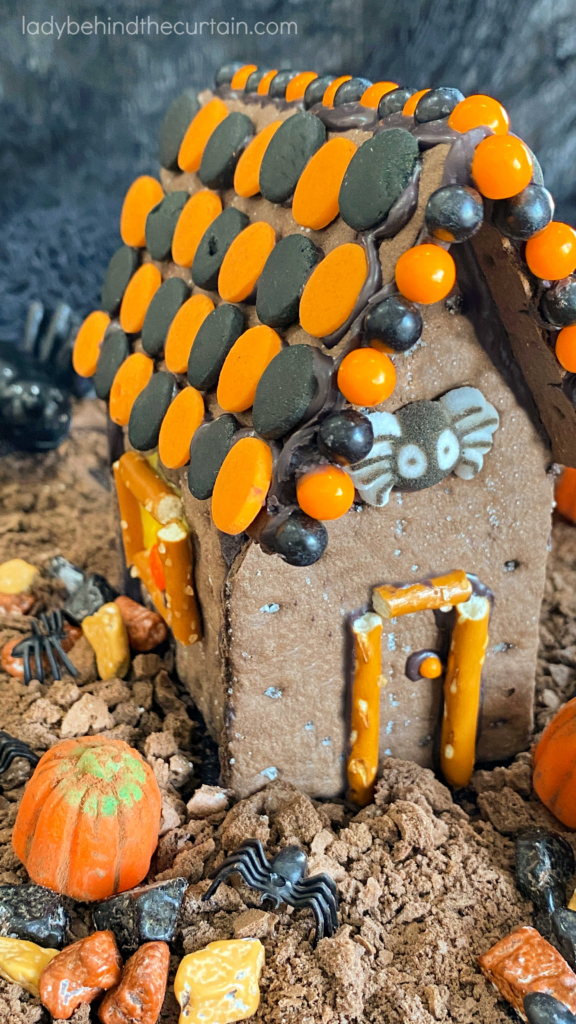 Halloween Graham Cracker House Cake Topper