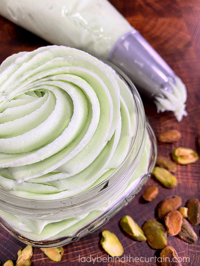 Pistachio Cream Cheese Frosting