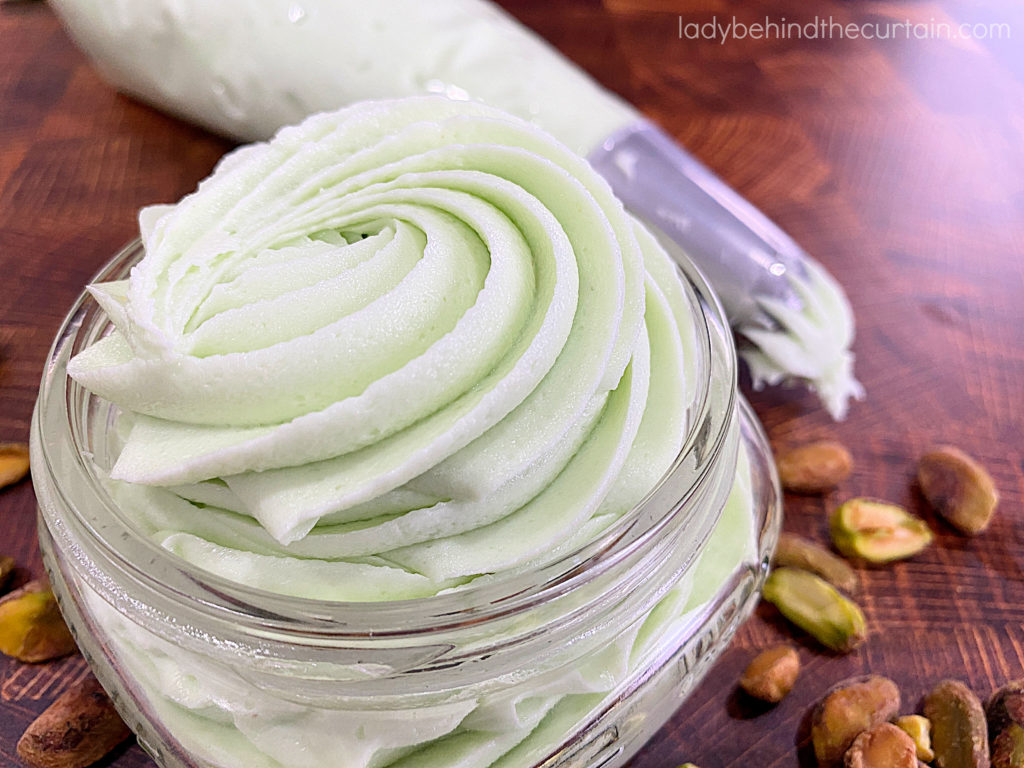 Pistachio Cream Cheese Frosting