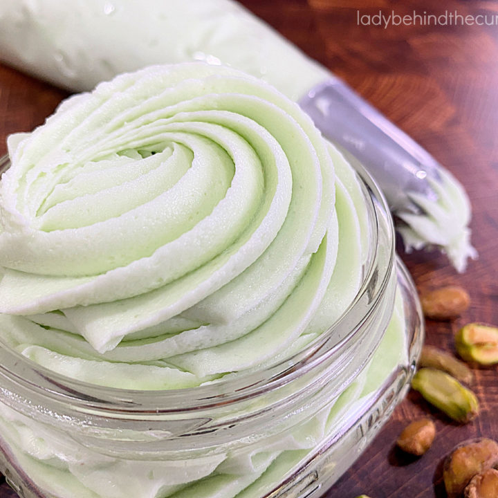 Pistachio Cream Cheese Frosting