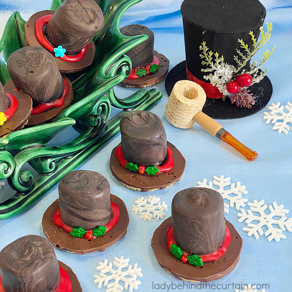 Easy Chocolate Covered Marshmallow Snowman Hat Treats