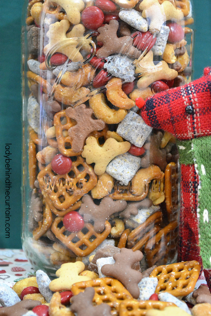 Rudolph Reindeer Party Mix