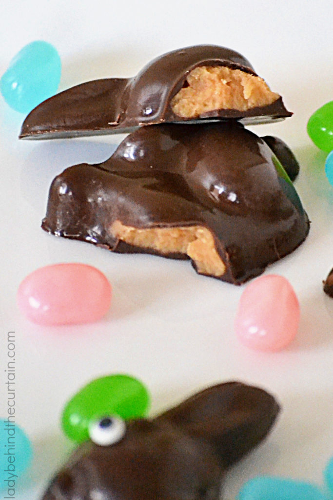 Homemade Chocolate Easter Bunnies