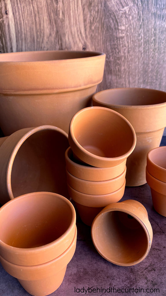 How to Bake in a Clay Flower Pot